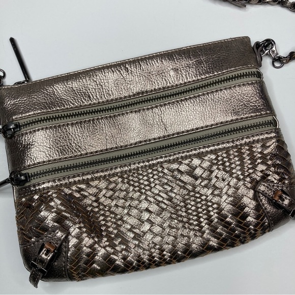 Elliott Lucca | Bronze Metallic Woven Zipper Crossbody Bag - Picture 2 of 6